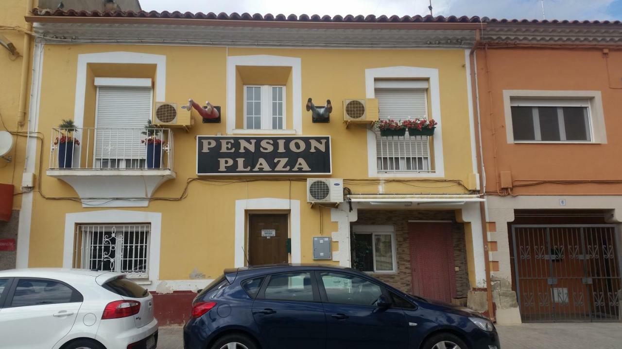 Pension Plaza Quinto Екстериор снимка